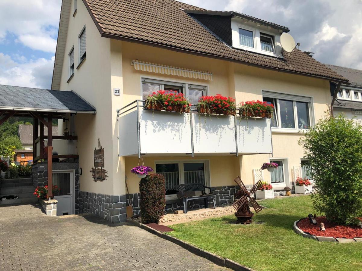 Connysferienwohnung Bad Laasphe Exterior foto